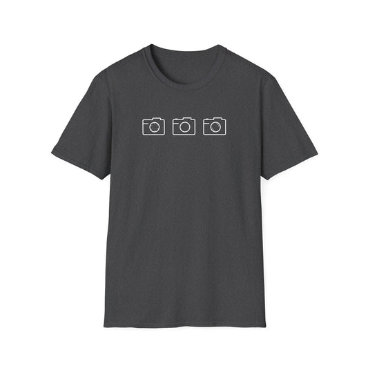 Minimalist Camera Icon T-Shirt – Simple Photography Graphic Tee for Photographers & Creators